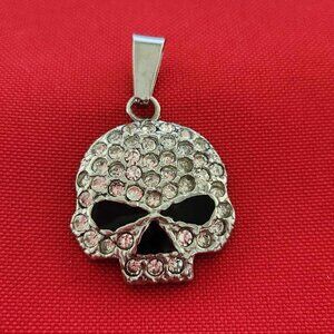 H-D Punisher white stone pendant